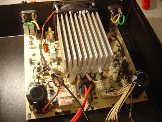 Ampli sono Audiophony AS402 2x200W realisation 5