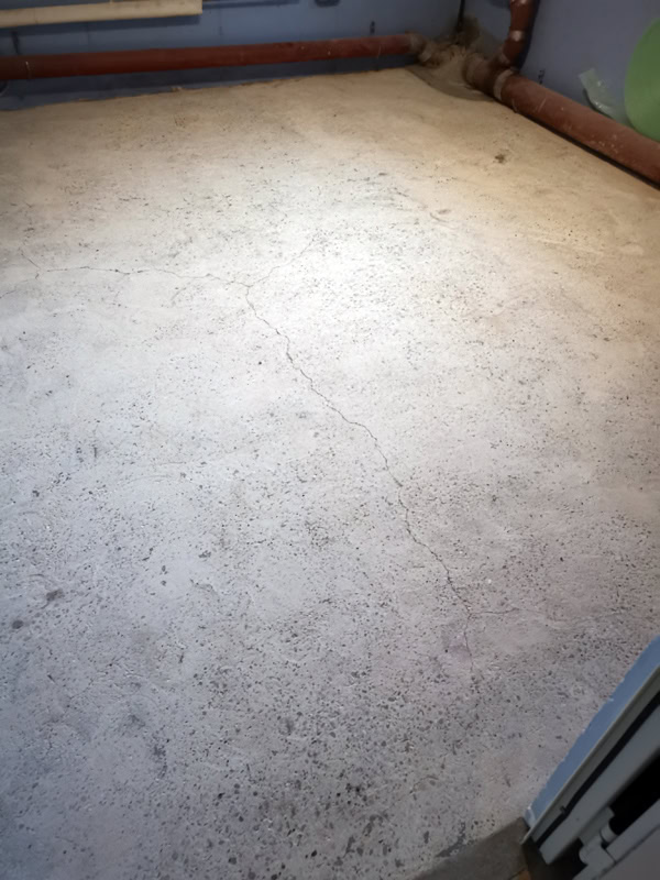 Résultat du sol béton après ponçage total