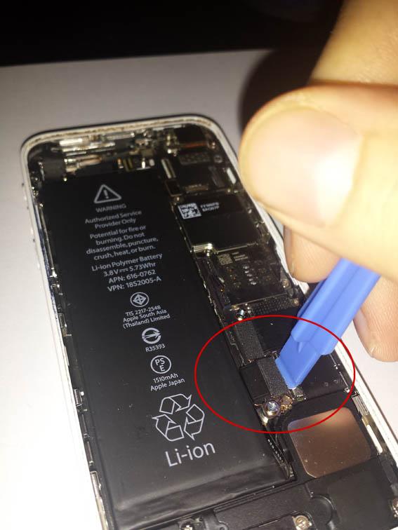 Comment changer la batterie de l'iphone 5c Astuces Pratiques