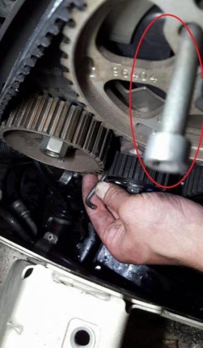 Remplacement Courroie De Distribution Citroen C4 1 6 Hdi Astuces remplacement-courroie-de-distribution-citroen-c4-1-6-hdi-astuces
